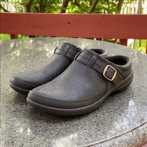 NWOT women's merrell encore kassie leather clog